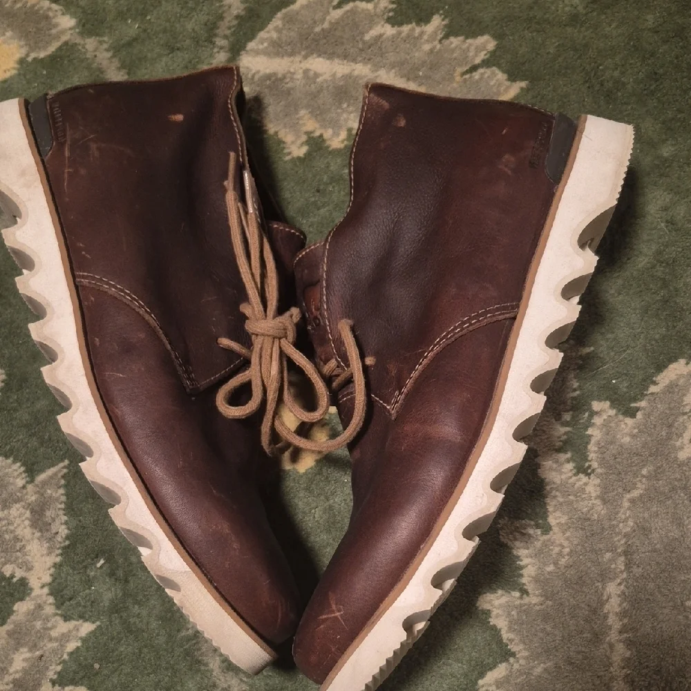 Sorel Men's Brown Leather Chukka Boots